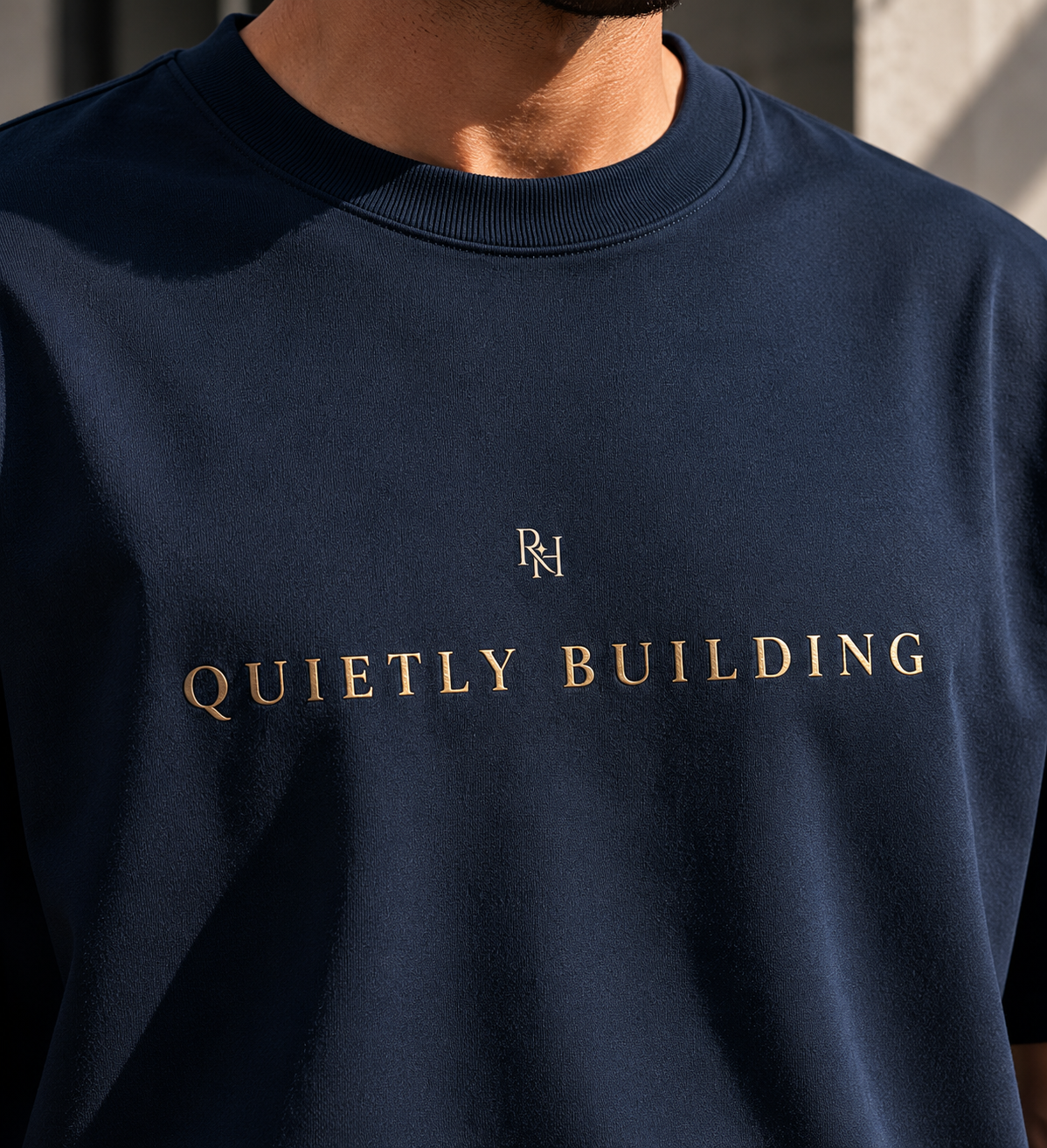 THE SILENT BUILDER™ Oversized T-Shirt